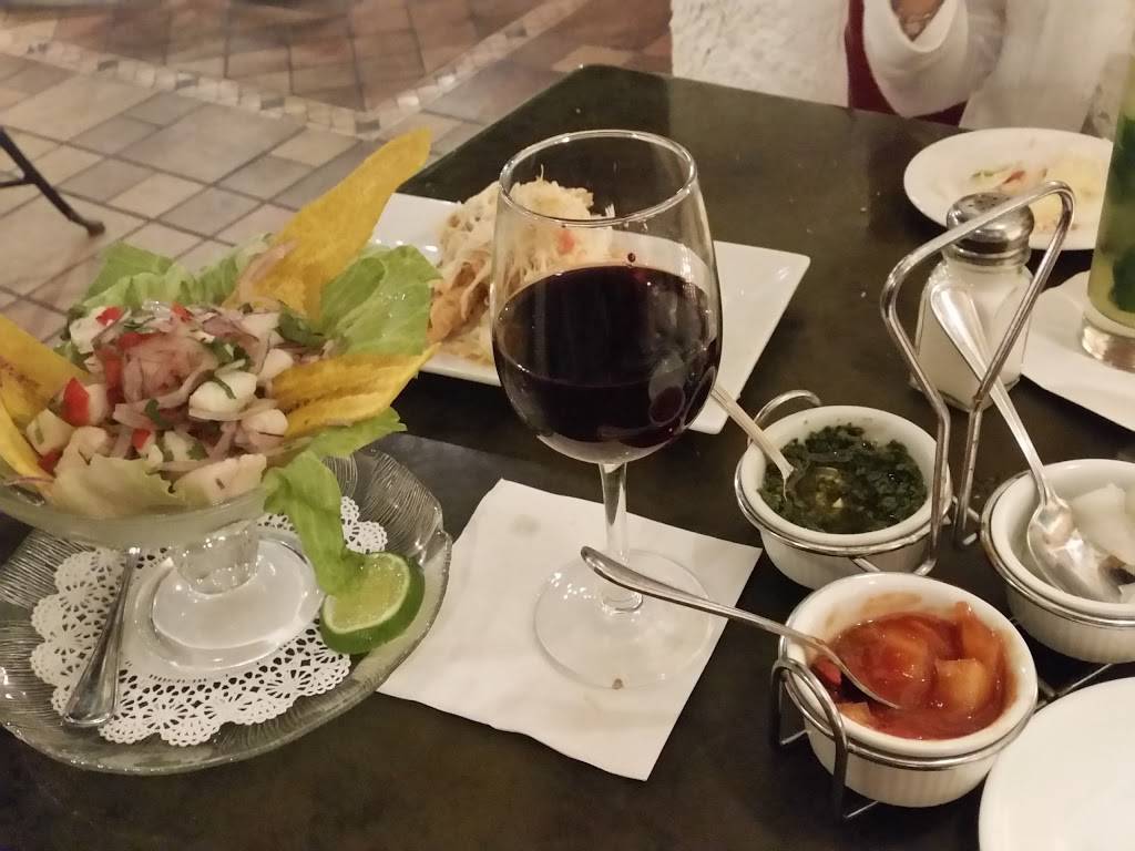 El Novillo Restaurant | restaurant | 15450 New Barn Rd #110, Miami Lakes, FL 33014, USA | 3058192755 OR +1 305-819-2755