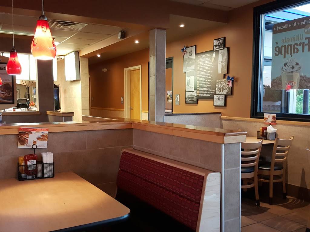 Dairy Queen Grill & Chill | restaurant | 2920 W Morris St, Indianapolis, IN 46241, USA | 3172419000 OR +1 317-241-9000