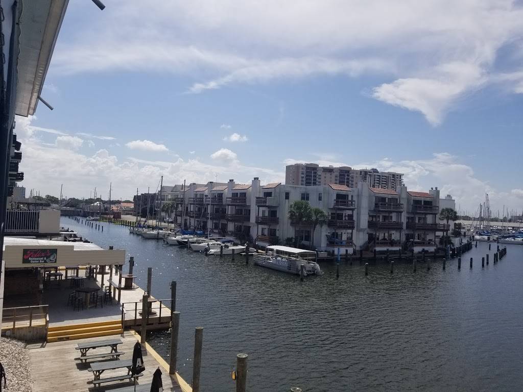 Felixs Restaurant & Oyster Bar | restaurant | 7400 Lakeshore Dr, New Orleans, LA 70124, USA | 5043044125 OR +1 504-304-4125