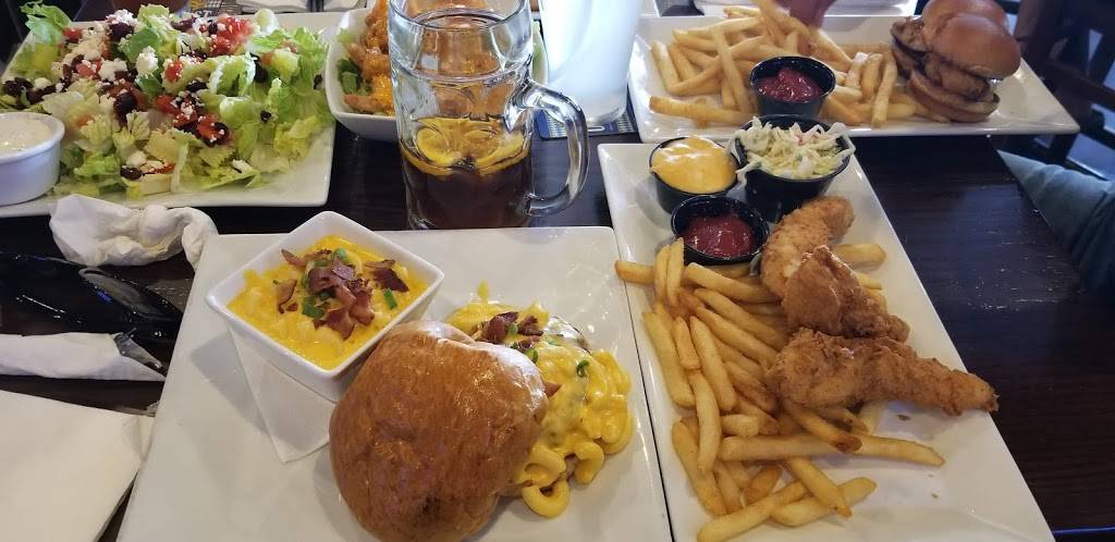 The Brass Tap | restaurant | 7808 W Layton Ave, Greenfield, WI 53220, USA | 4143014054 OR +1 414-301-4054