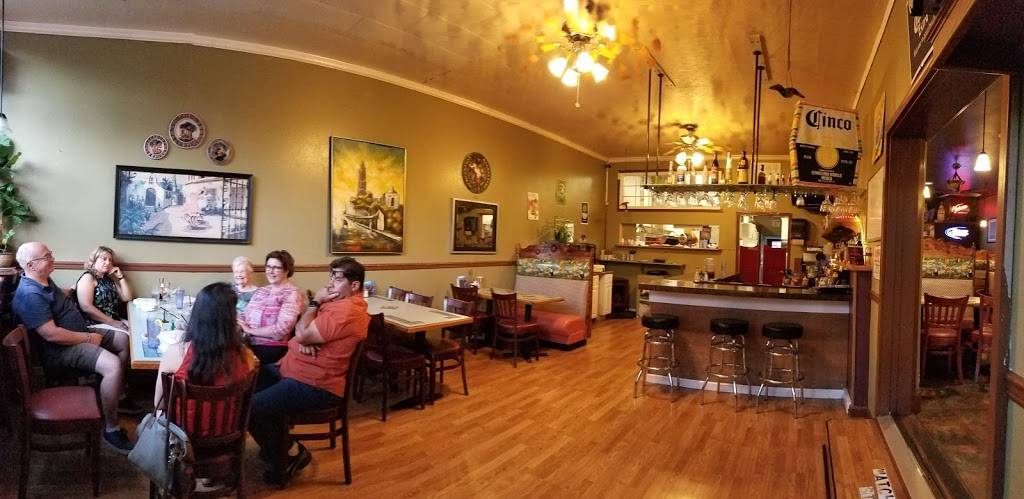 Armandos Mexican Restaurant | restaurant | 122 Spaulding Ave, Brownsville, OR 97327, USA | 5414663636 OR +1 541-466-3636