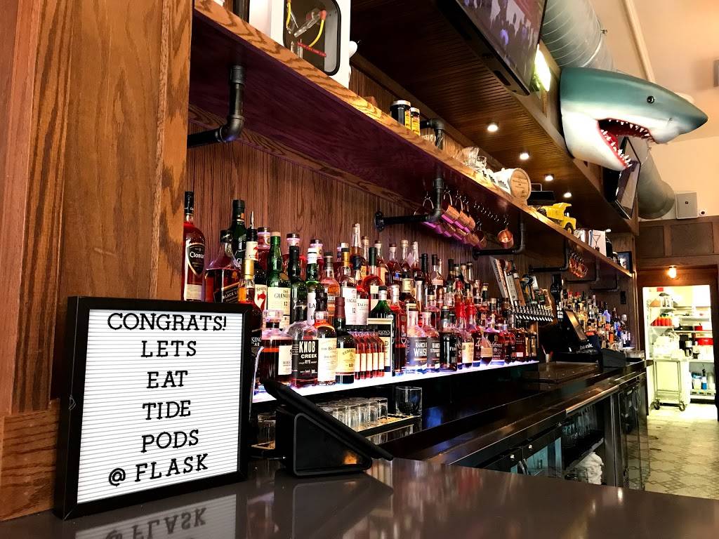 Flask | restaurant | 100 E Walnut St, Mankato, MN 56001, USA | 5077200896 OR +1 507-720-0896