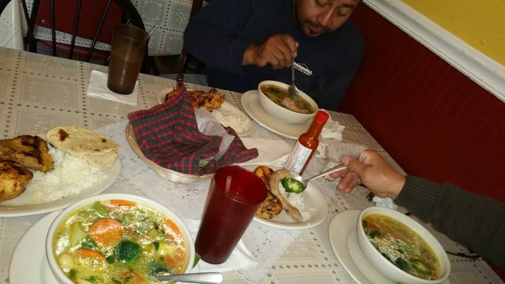 Taco Baja | restaurant | 7716 Lee Hwy, Falls Church, VA 22042, USA | 7032050010 OR +1 703-205-0010