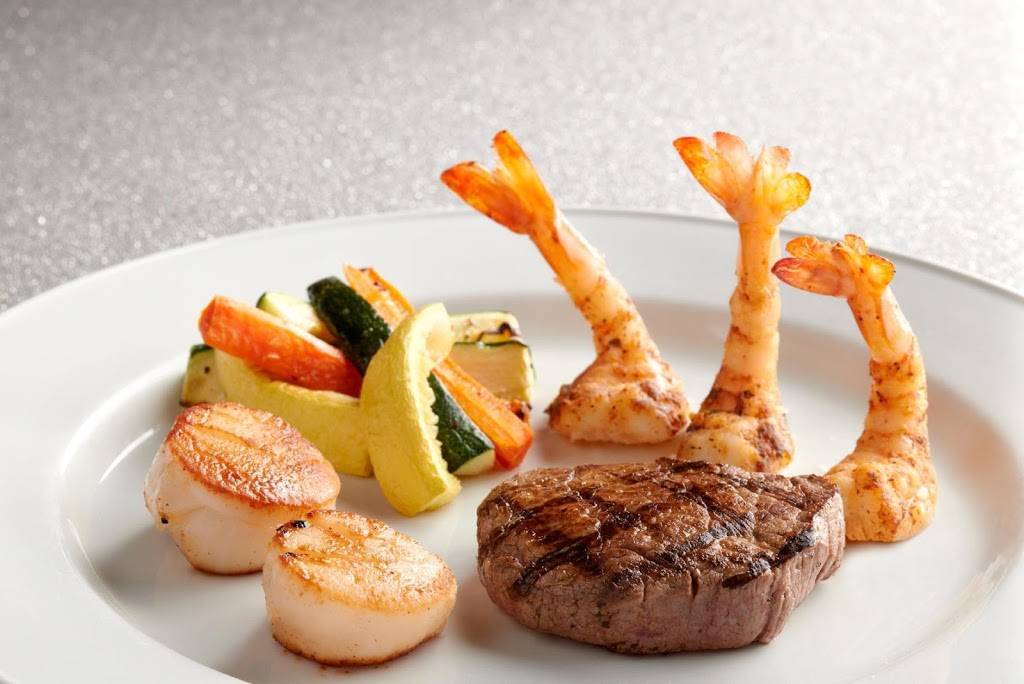 Willie Gs Seafood & Steaks | restaurant | 2100 Harborside Dr, Galveston, TX 77550, USA | 4097623030 OR +1 409-762-3030