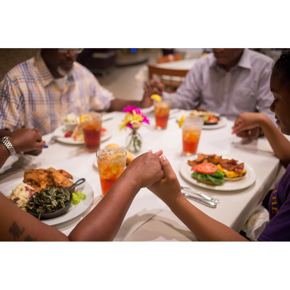 Ms. Girlees Kitchen | restaurant | 1520, 4809 Parker St, Richmond, VA 23231, USA | 8042186146 OR +1 804-218-6146