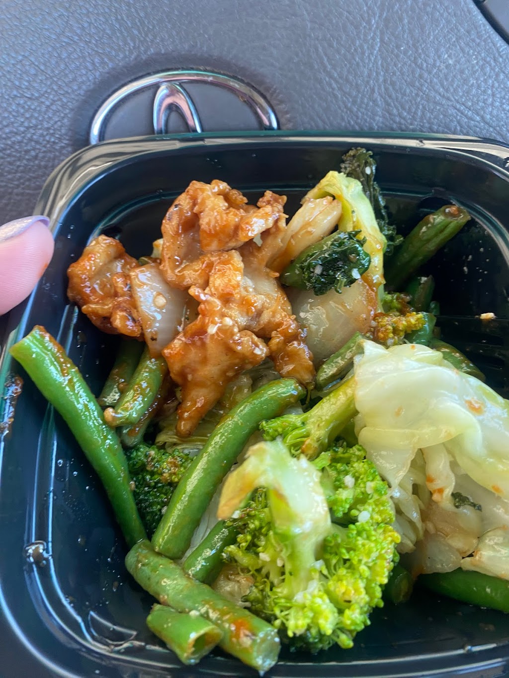 Panda Express | restaurant | 16858 San Bernardino Ave, Fontana, CA 92335, USA | 9096181198 OR +1 909-618-1198