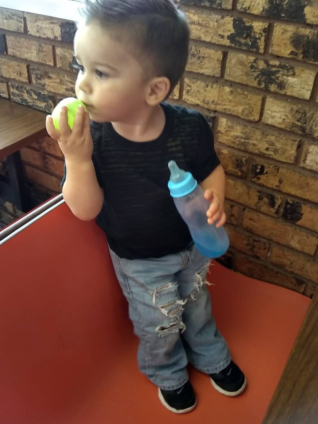 Cajun Fried Chicken & Seafood | restaurant | 1708 S Main St, St Martinville, LA 70582, USA | 3373946880 OR +1 337-394-6880