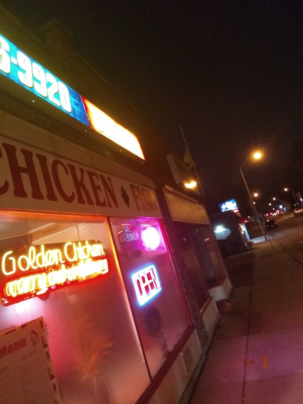 Golden Chicken | meal delivery | 8901 W Greenfield Ave, Milwaukee, WI 53214, USA | 4144769920 OR +1 414-476-9920