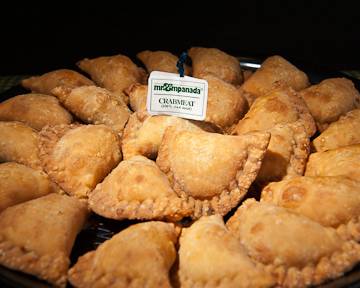 Mr Empanada - South Tampa | restaurant | 3953 W Kennedy Blvd, Tampa, FL 33609, USA | 8138726233 OR +1 813-872-6233