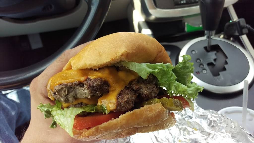 Gabbys Burgers & Fries | restaurant | 493 Humphreys St, Nashville, TN 37203, USA | 6157333119 OR +1 615-733-3119