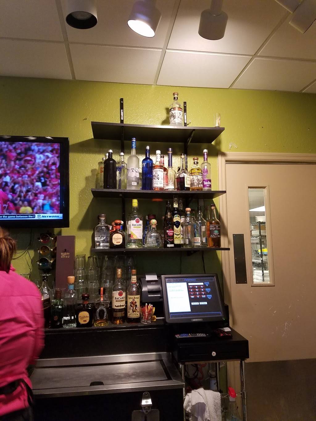 El Tarasco Mexican Restaurant | restaurant | 1320 Business Way, Lehigh Acres, FL 33936, USA | 2393686767 OR +1 239-368-6767