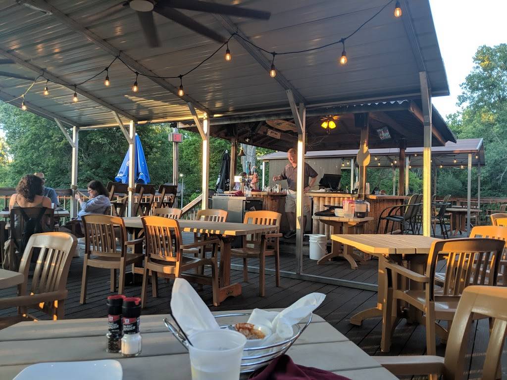 Pioneer Mill of Tiffin | restaurant | 255 Riverside Dr, Tiffin, OH 44883, USA | 4194480100 OR +1 419-448-0100