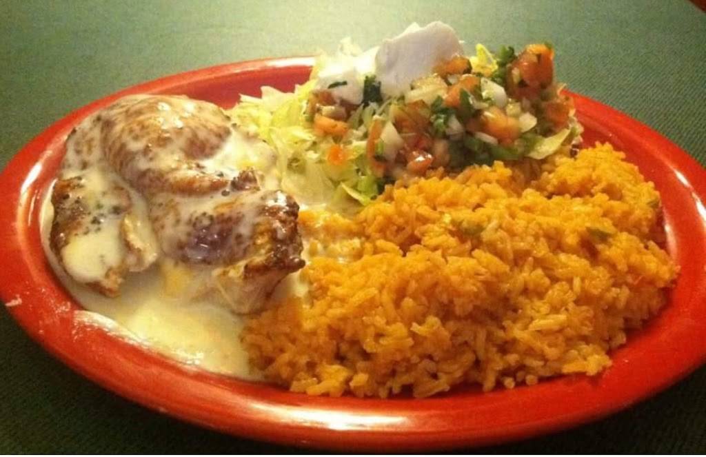 El Mexicano Restaurant | restaurant | 5 Williamson Dr Ste 200, Fairfield, IL 62837, USA | 6188427868 OR +1 618-842-7868