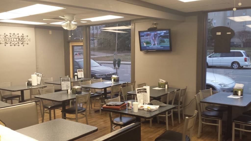 Chatt Smoke House | restaurant | 416 E M L King Blvd, Chattanooga, TN 37403, USA | 4234684978 OR +1 423-468-4978