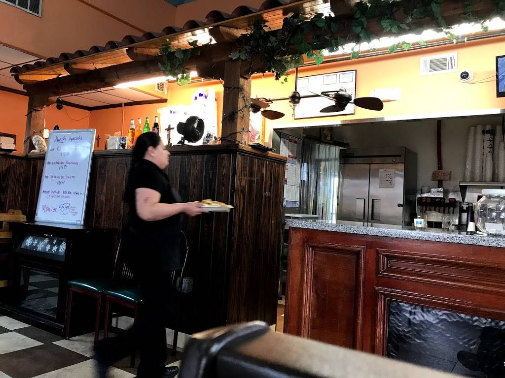 Plaza Jalisco | restaurant | 410 Valley Hi Dr #101, San Antonio, TX 78227, USA | 2106451133 OR +1 210-645-1133