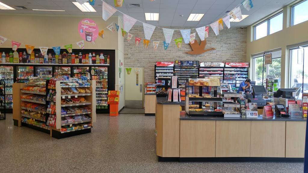 Wawa | cafe | 1020 W Mitchell Hammock Rd, Oviedo, FL 32765, USA | 4077064943 OR +1 407-706-4943