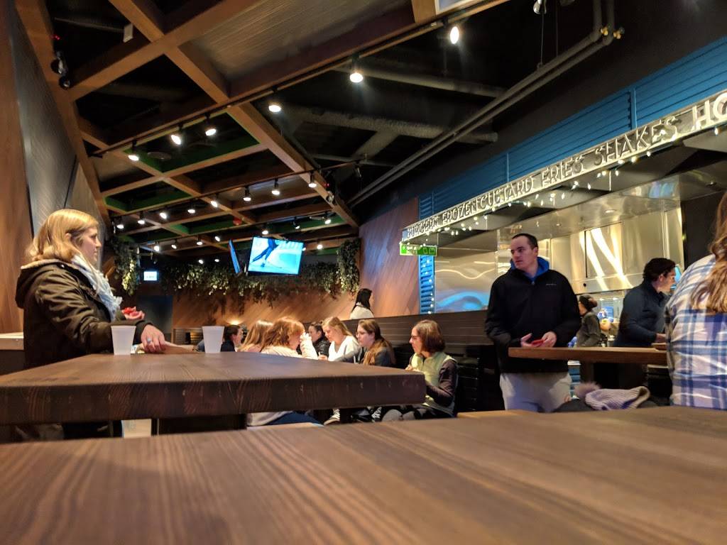 Shake Shack | restaurant | 3519 N Clark St Ste C105, Chicago, IL 60613, USA | 3127665882 OR +1 312-766-5882