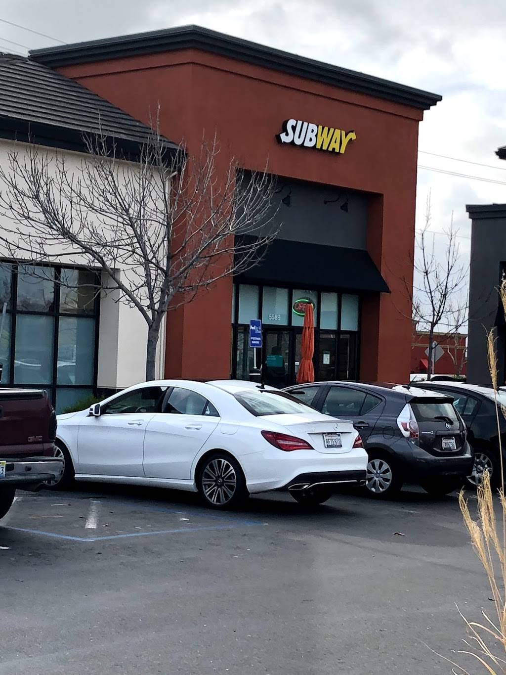 Subway Restaurants | restaurant | 5589 Auto Mall Pkwy Bldg 1, Fremont, CA 94538, USA | 5106561996 OR +1 510-656-1996