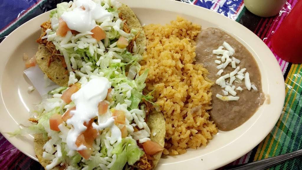 La Cocina De Emma | restaurant | 111 W Brink St, Harvard, IL 60033, USA | 8157700710 OR +1 815-770-0710