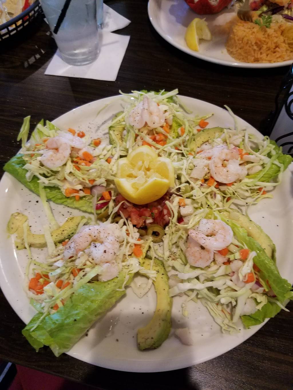 Margaritas Mexican Grill | restaurant | 702 Lindero Canyon Rd #704, Oak Park, CA 91377, USA | 8188797900 OR +1 818-879-7900