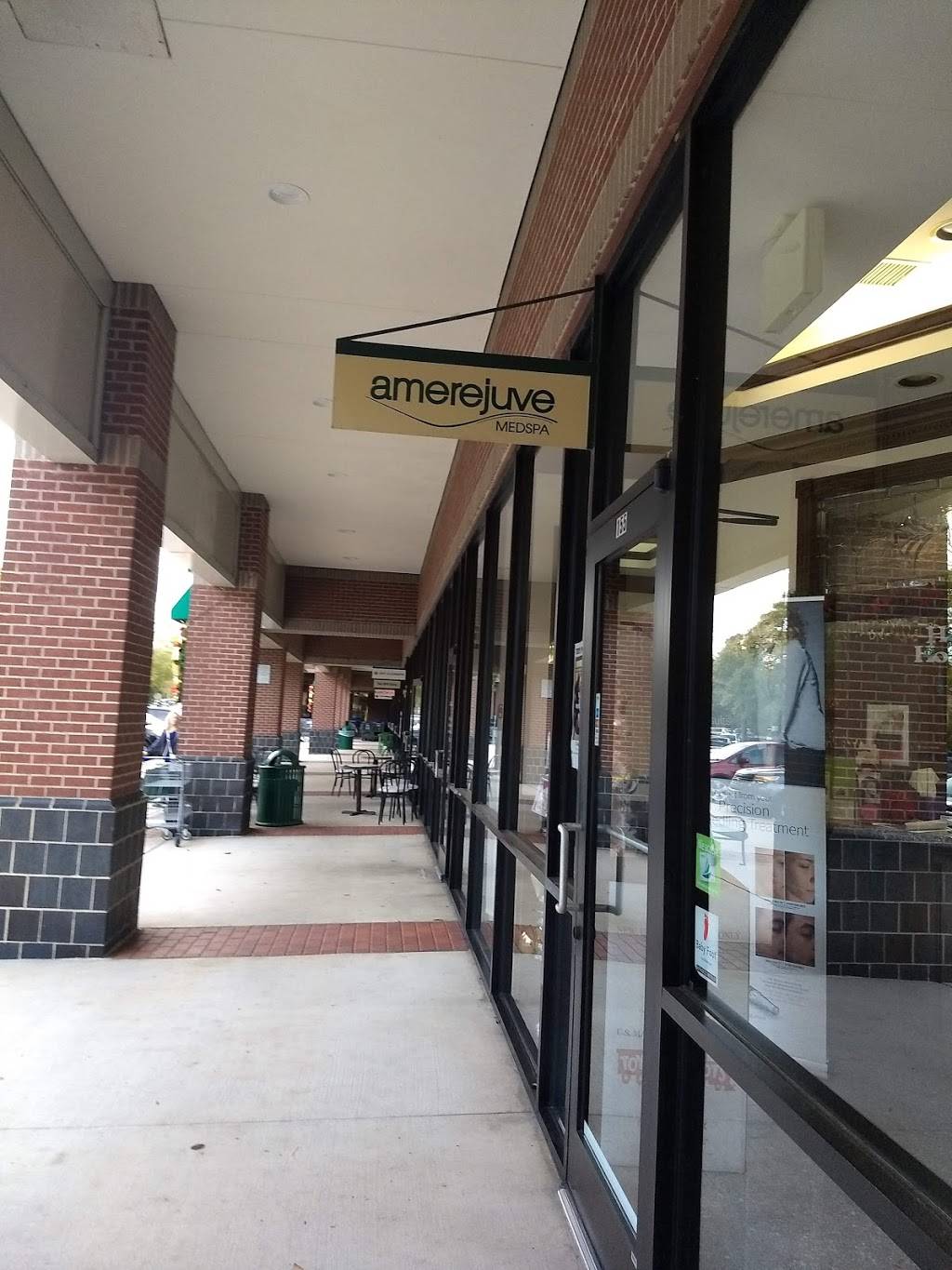 Cochrans Crossing | shopping mall | 4747-4825 Research Forest Dr, The Woodlands, TX 77381, USA | 7135993500 OR +1 713-599-3500