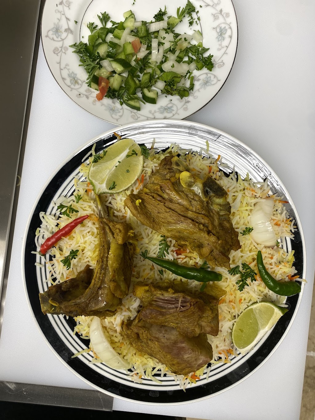 MANDi restaurant | restaurant | 6508 S 27th St, Oak Creek, WI 53154, USA | 4143014427 OR +1 414-301-4427