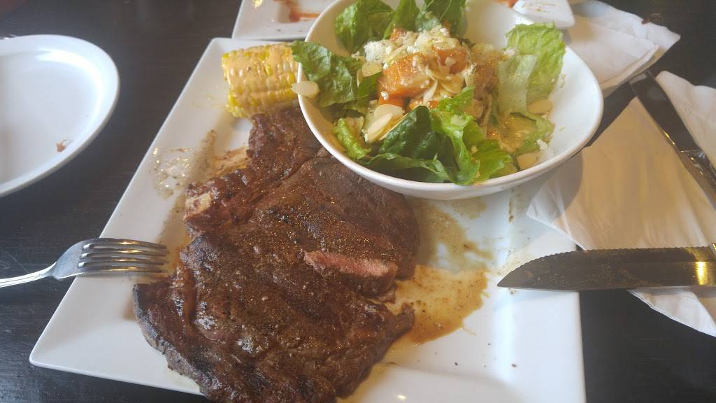 Stuttering Johns Smokehouse | restaurant | 1501 Hopkins St #3, Whitby, ON L1N 5Z9, Canada | 9054342444 OR +1 905-434-2444