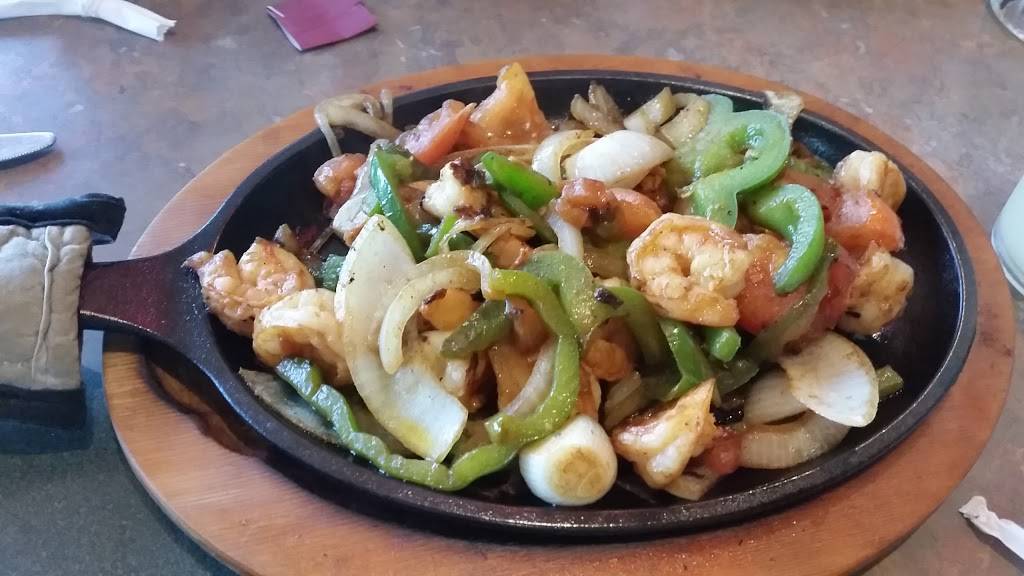 La Cocina Mexican Restaurant Cary | restaurant | 100 Macgregor Pines Dr, Cary, NC 27511, USA | 9194670780 OR +1 919-467-0780