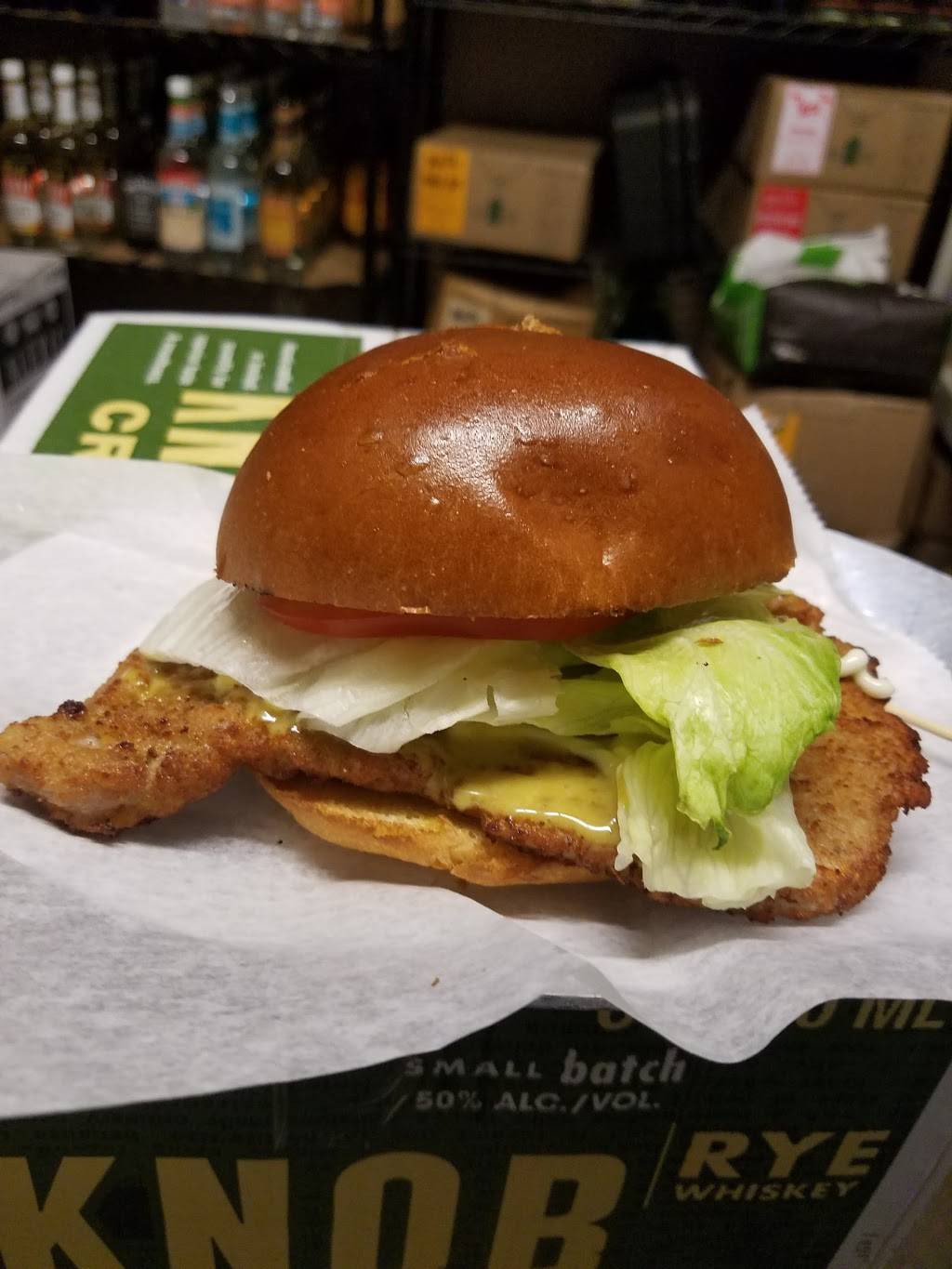 Bootleg Mannings Craft Beer & Whiskey Bar | restaurant | Staten Island, NY 10303, USA | 7189814988 OR +1 718-981-4988