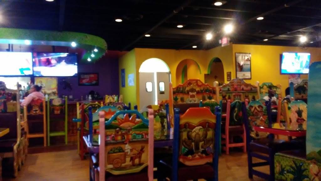 Casa Real | restaurant | 4150 Miller Rd, Flint, MI 48507, USA | 8107202921 OR +1 810-720-2921