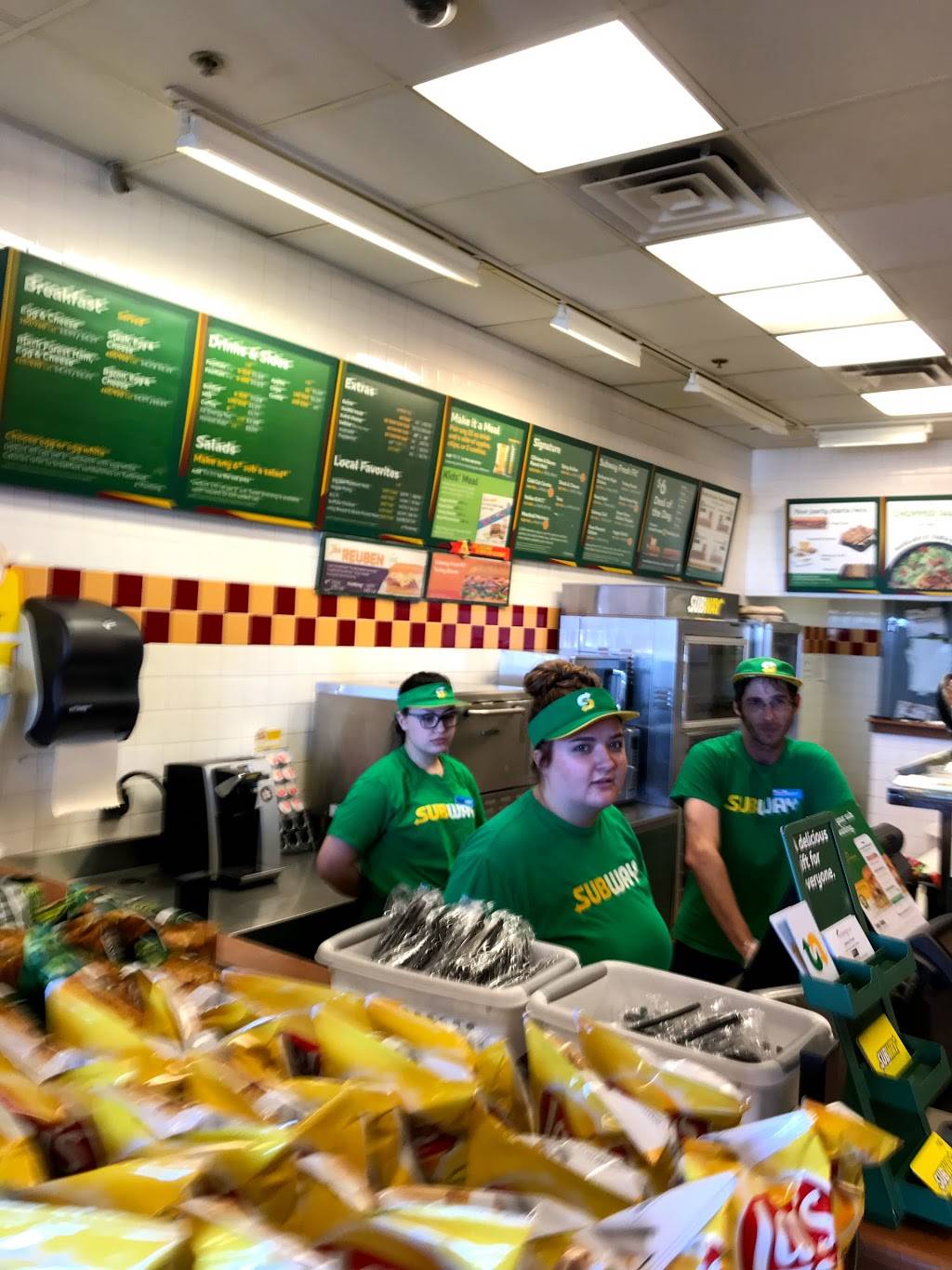 Subway Restaurants | restaurant | Shopping Center, 5301 S Superstition Mountain Dr A-108, Gold Canyon, AZ 85218, USA | 4802886810 OR +1 480-288-6810