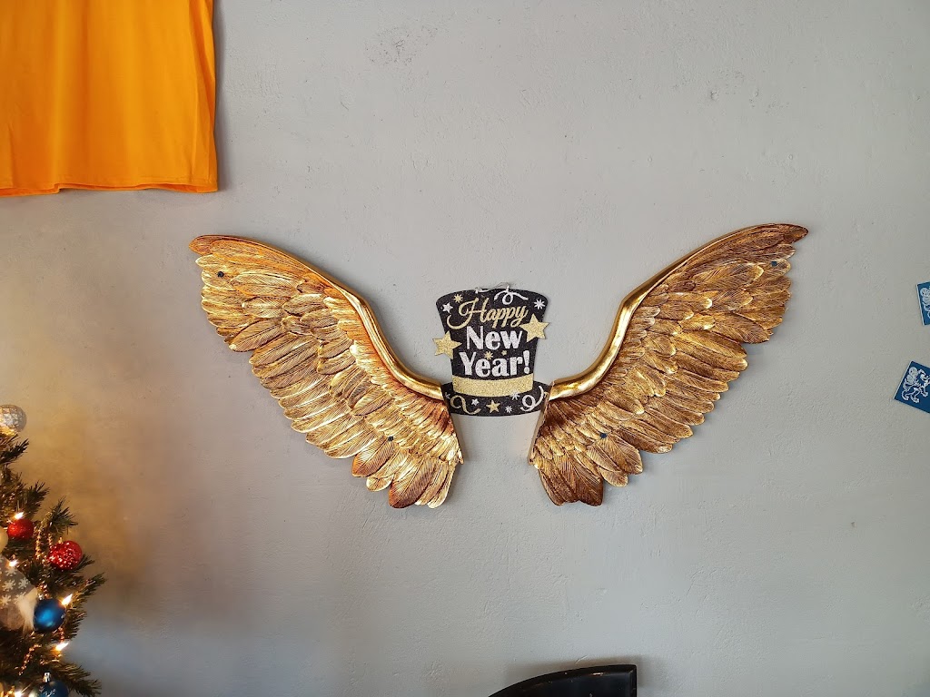 Old Sabinal Brewery & Biergarten | restaurant | 412 N Center St, Sabinal, TX 78881, USA | 8305220024 OR +1 830-522-0024