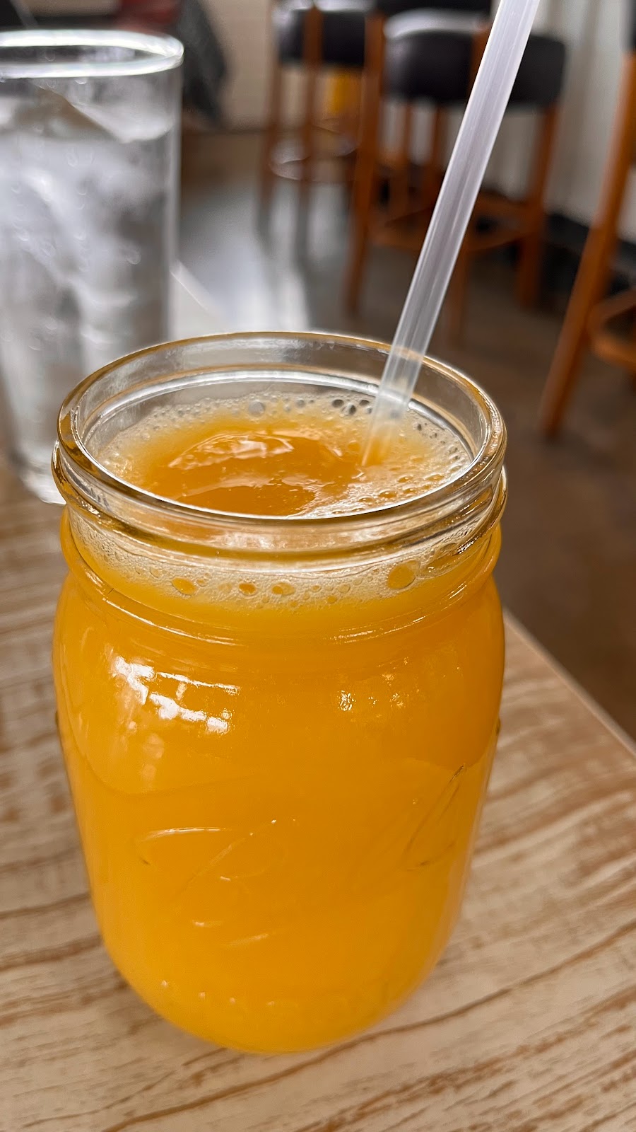 Honey Berry Pancakes and Cafe | restaurant | 451 N Commons Dr, Aurora, IL 60504, USA | 6308960333 OR +1 630-896-0333