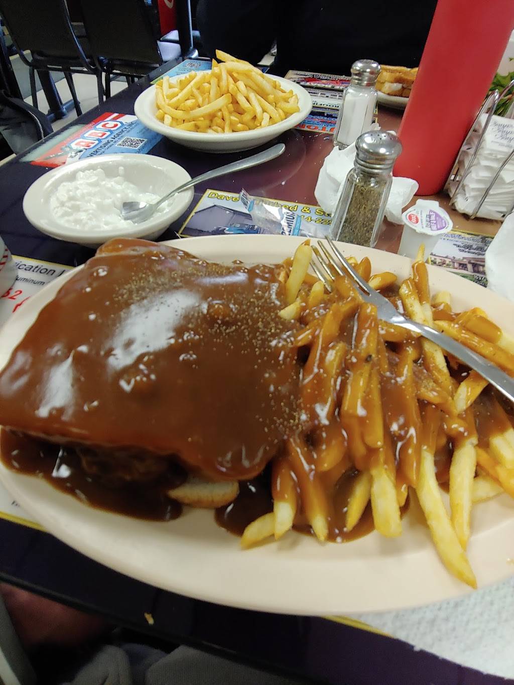 Debs Diner | restaurant | 720 Main St, Strattanville, PA 16258, USA | 8147643001 OR +1 814-764-3001