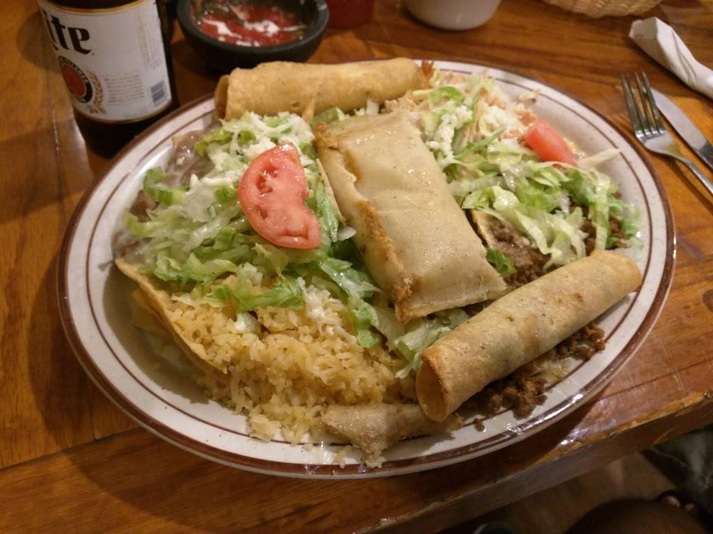 El Canelo Restaurant | restaurant | 12680 Garrett Hwy, Oakland, MD 21550, USA | 3015334448 OR +1 301-533-4448