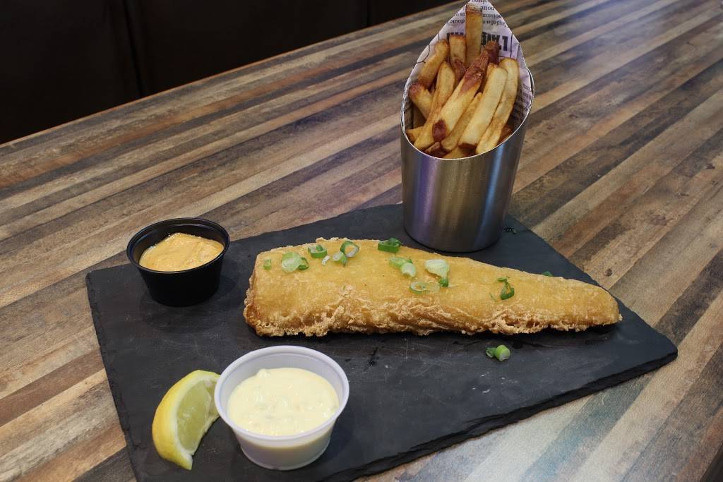 Doolys | restaurant | 600 Rue Pierre-Caisse, Saint-Jean-sur-Richelieu, QC J3A 1M1, Canada | 4507416046 OR +1 450-741-6046