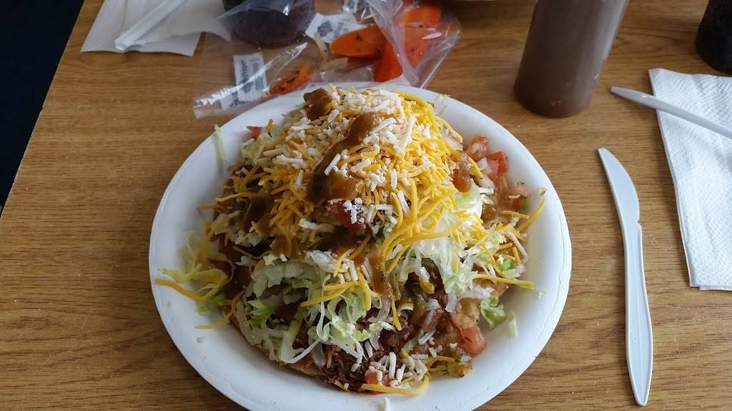 Juanitas Taco Shop | restaurant | 290 N Coast Hwy 101, Encinitas, CA 92024, USA | 7609439612 OR +1 760-943-9612