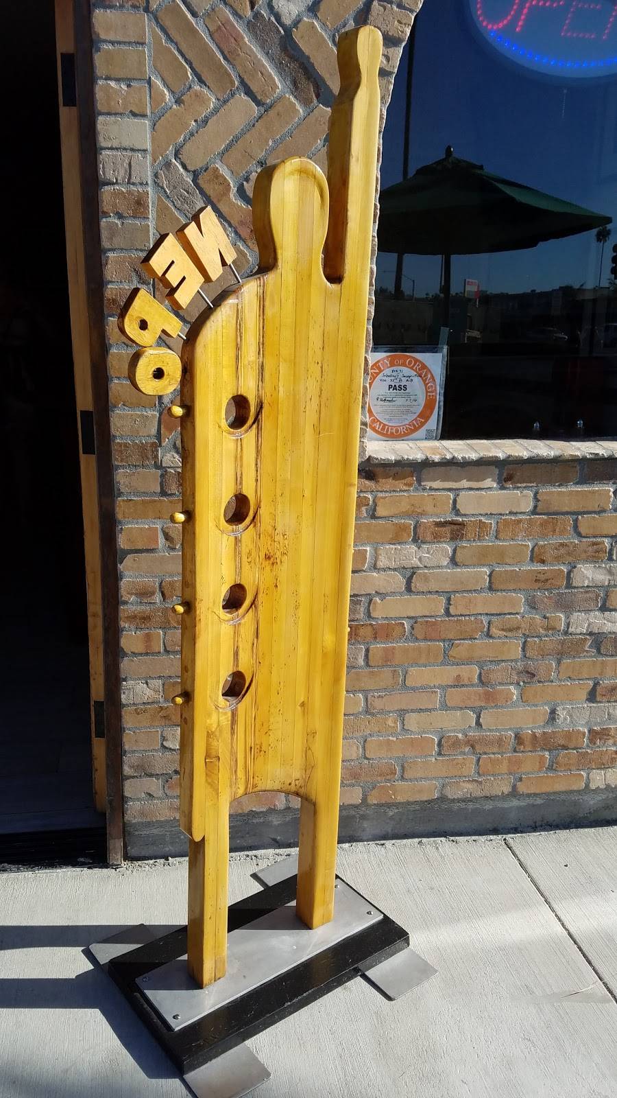 Sabatinos Sausage Deli & Pizza Co | restaurant | 406 32nd St, Newport Beach, CA 92663, USA | 9497231930 OR +1 949-723-1930