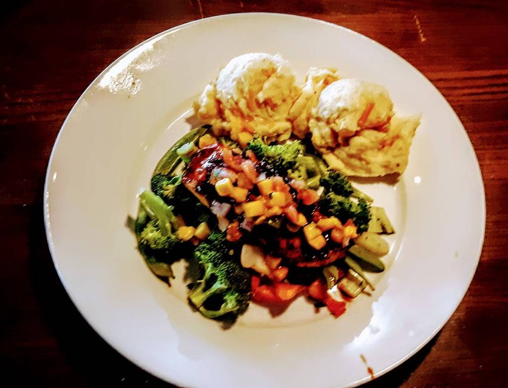 TGI Fridays | restaurant | 6640 Richmond Hwy, Alexandria, VA 22306, USA | 7037170690 OR +1 703-717-0690