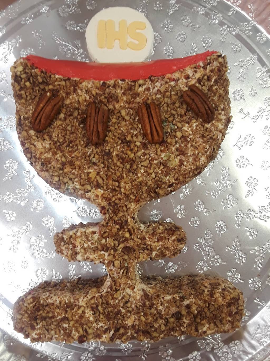 Designer Cheese Balls By Marianne | restaurant | 3218 W Galbraith Rd, Groesbeck, OH 45239, USA | 5136751098 OR +1 513-675-1098