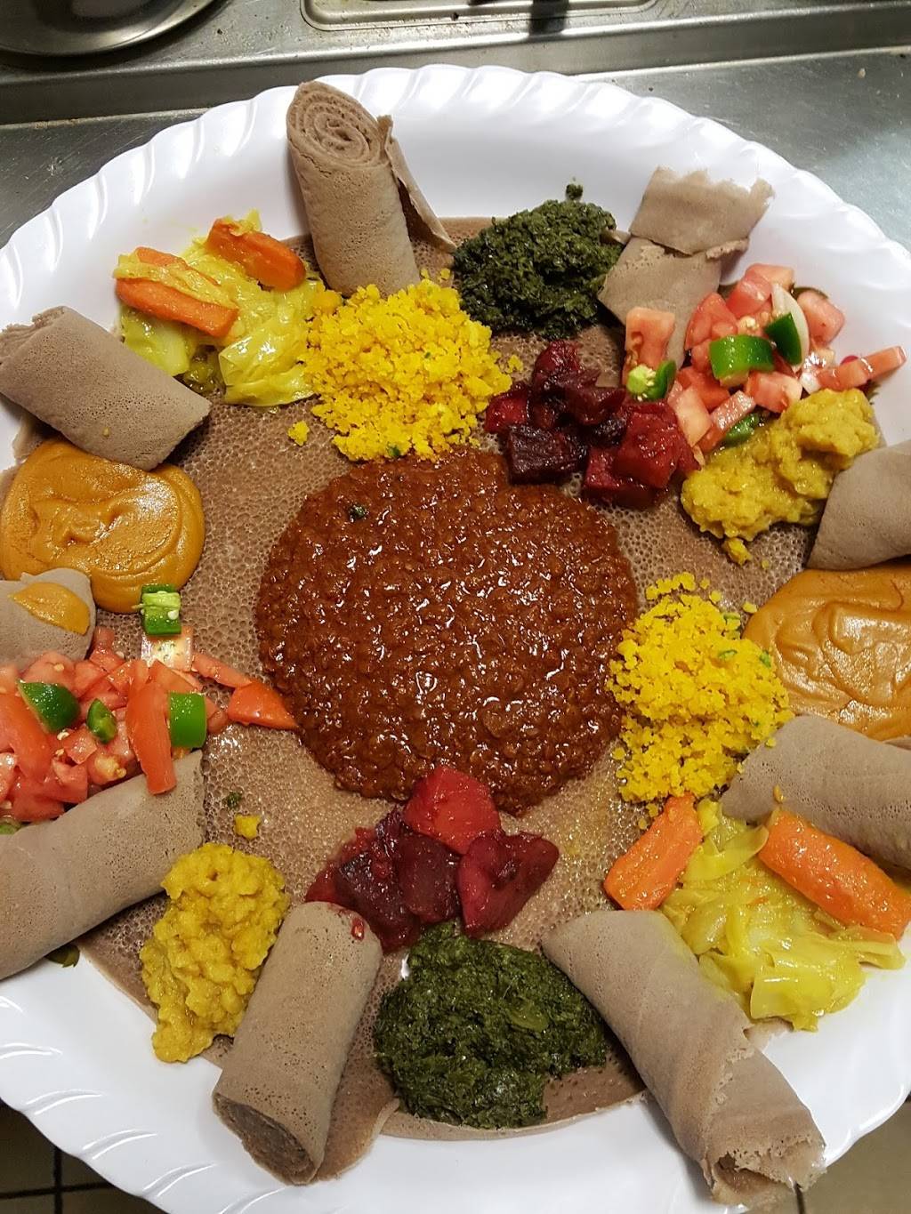 Hiwot Ethiopian Restaurant And Bar | restaurant | 5333 Georgia Ave NW, Washington, DC 20011, USA | 2027222455 OR +1 202-722-2455