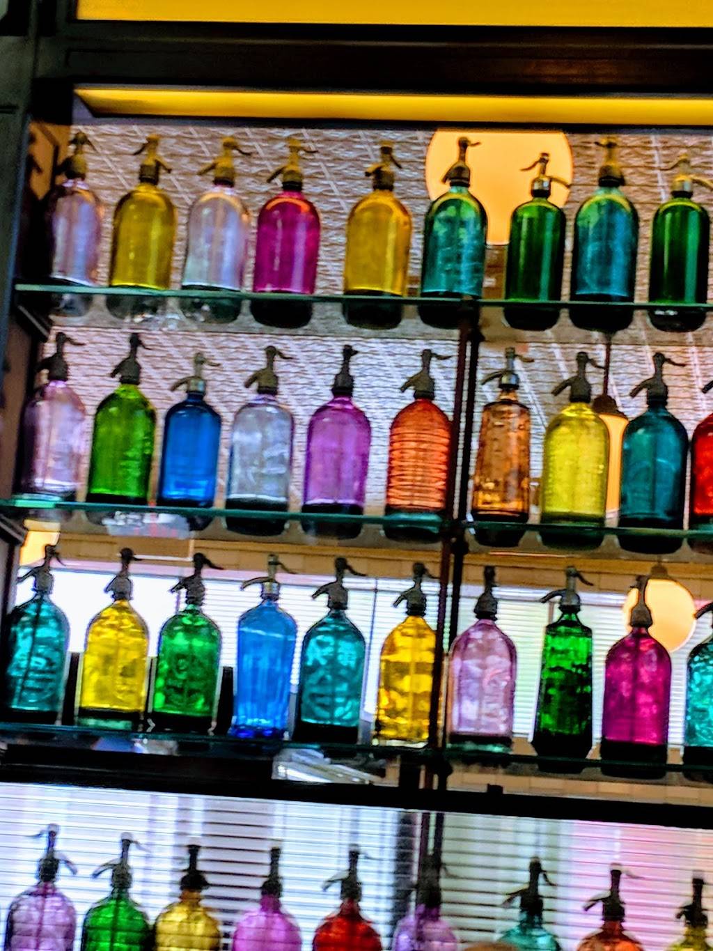 Raymonds | restaurant | 28 Church St, Montclair, NJ 07042, USA | 9737449263 OR +1 973-744-9263