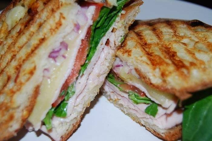 Woodys Cafe | cafe | 1841 Park Blvd, Oakland, CA 94606, USA | 5108930281 OR +1 510-893-0281