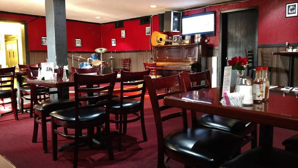 1-4-5 Club Steakhouse & Lounge | restaurant | 28 California St, Valley Springs, CA 95252, USA | 2097727145 OR +1 209-772-7145