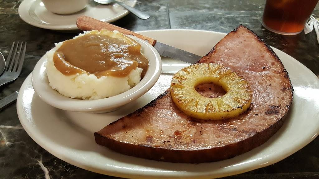 Highlands Restaurant | restaurant | 3066 S Florida Ave, Inverness, FL 34450, USA | 3523413030 OR +1 352-341-3030