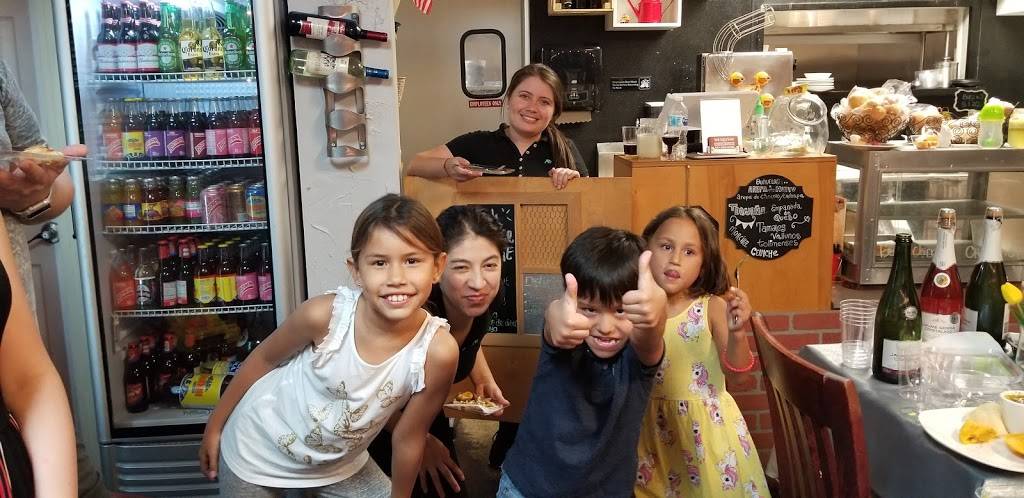 Antojo latino | restaurant | 10045 Belvedere Rd #5, Royal Palm Beach, FL 33411, USA | 5613185470 OR +1 561-318-5470