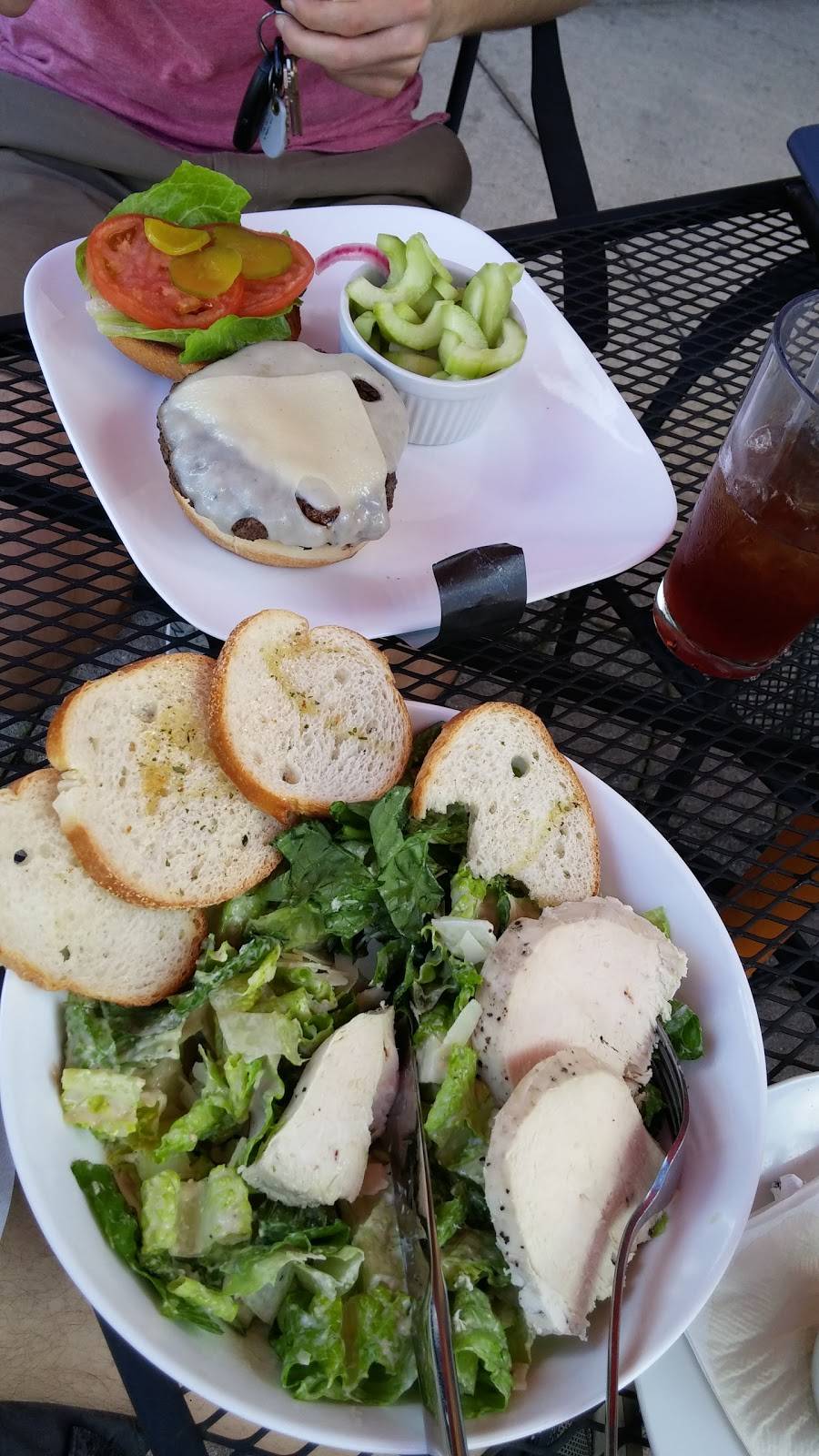 Sip Restaurant Jazz and Wine Bar | restaurant | 707 W Main St, Leesburg, FL 34748, USA | 3524357840 OR +1 352-435-7840