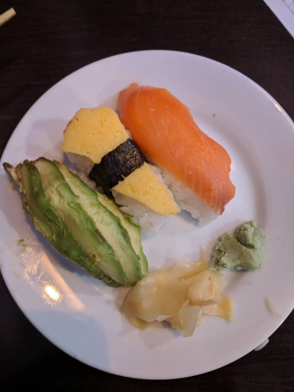 Im Sushi | restaurant | 258 Bellevue Ave, Newport, RI 02840, USA | 4018411633 OR +1 401-841-1633