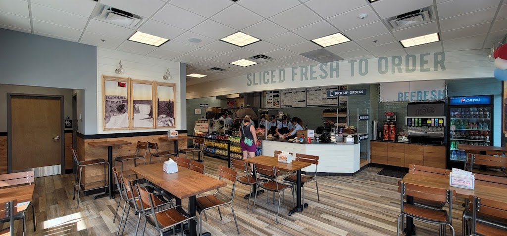 Jersey Mikes Subs | meal takeaway | 3050 W Kelly Park Rd #101, Apopka, FL 32712, USA | 4078143928 OR +1 407-814-3928