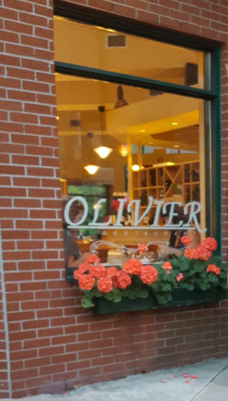 Restaurant Olivier | restaurant | 679 Rue Adoncour, Longueuil, QC J4G 2M6, Canada | 4506463660 OR +1 450-646-3660